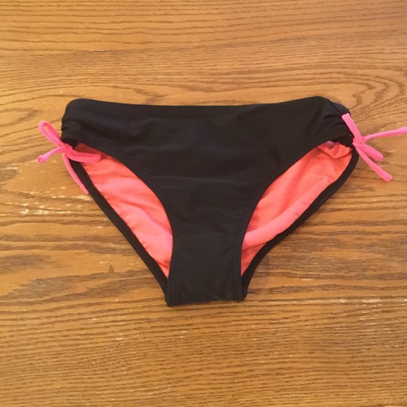 Gerry 3 Piece Swimsuit - Picture 4 of 10